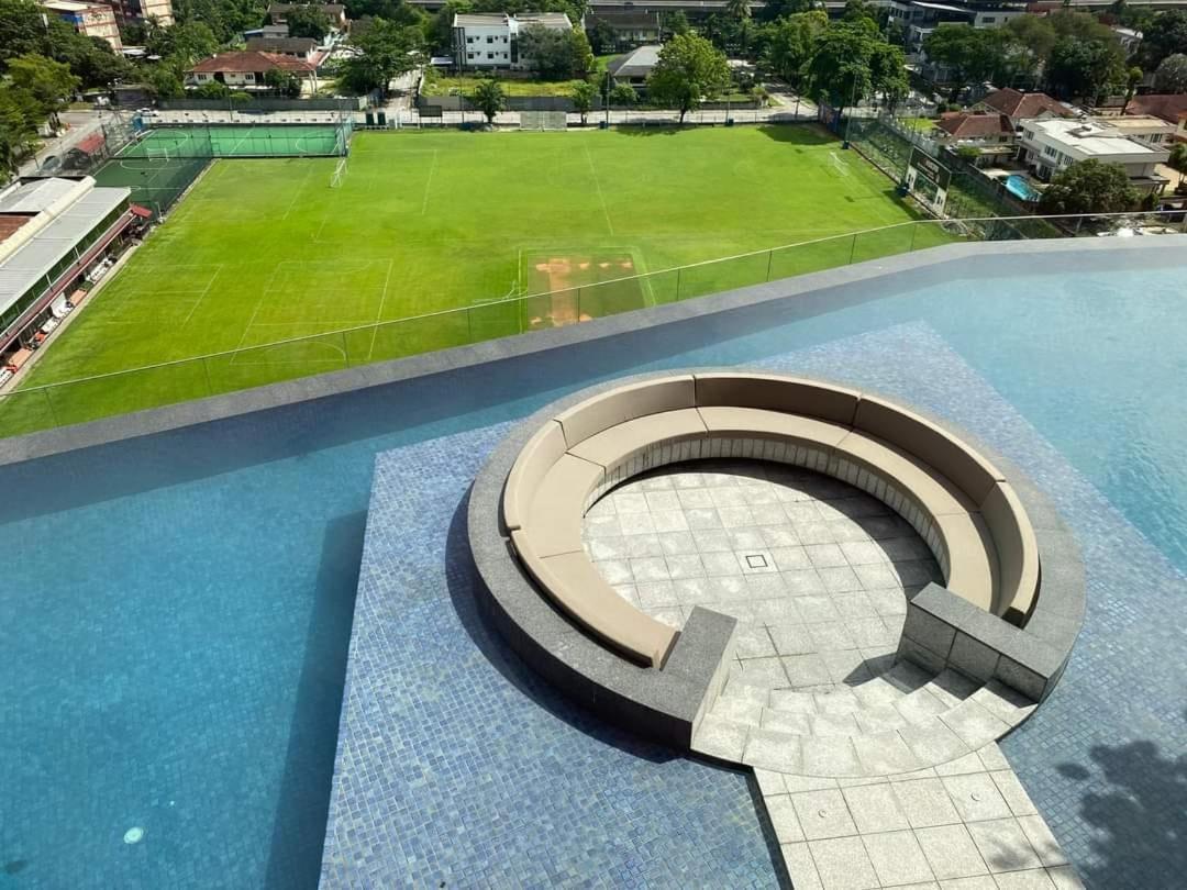קואלה לומפור Pavilion Embassy Klcc By Elite Host מראה חיצוני תמונה